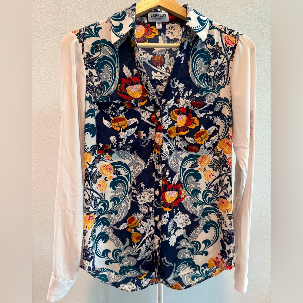 Women’s Express “Portofino” Button Down Shirt